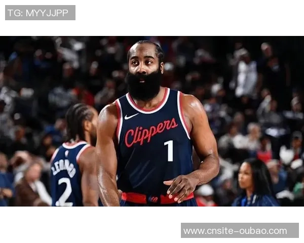 小卡在快船的挣扎与失败让他的传奇地位变成了笑谈