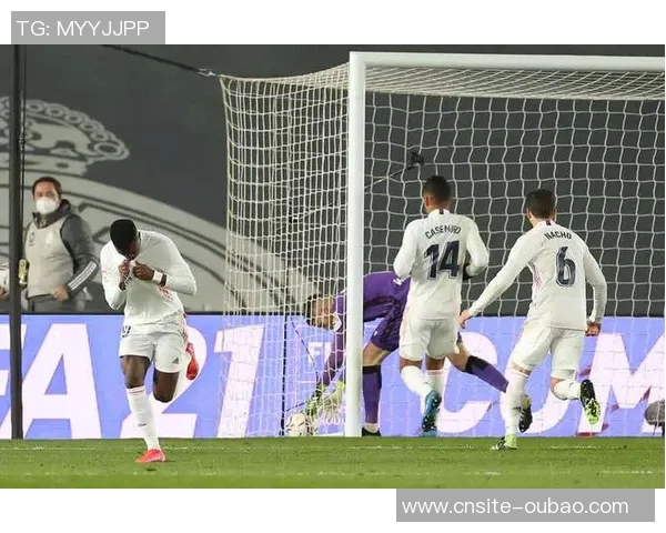 维尼修斯在社交媒体晒照庆祝梅开二度并特别提到若日尼奥的精彩表现 维尼修斯在社交媒体晒照庆祝梅开二度并特别提到若日尼奥的精彩表现